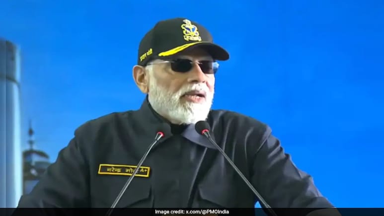 "Our Navy Guardian In Indian Ocean": PM Modi's Top Quotes To Navy On Diwali "Our Navy Guardian In Indian Ocean": PM Modi's Top Quotes To Navy On Diwali