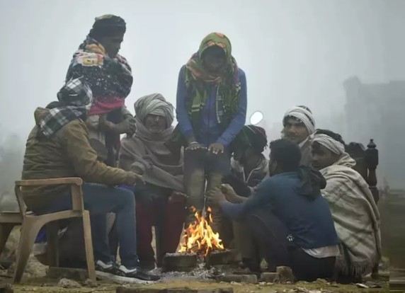 इस साल गरीबों, बेघरों को बहुत भारी पड़ सकती है सर्दी, मानवाधिकार आयोग ने राज्यों को जारी किया अलर्ट