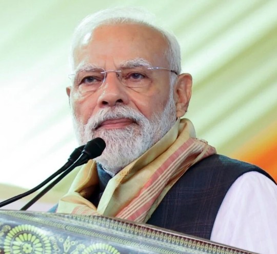 बम और बंदूकों के खौफ से घिरे इलाके अब बदल चुके...छत्तीसगढ़ में दम तोड़ते नक्सलवाद पर पीएम मोदी