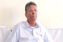 Satish Jarkiholi Breaks Silence After Yathindra Siddaramaiah's Statement Satish Jarkiholi Breaks Silence After Yathindra Siddaramaiah's Statement