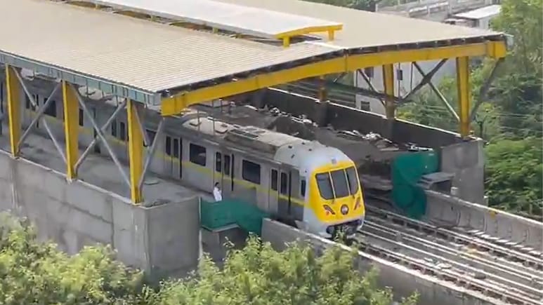 Indore Metro: एलिवेटेड कॉरिडोर पर मेट्रो का ट्रायल; नए साल की शुरुआत में मिलेगा यात्रियों को तोहफा Indore Metro: एलिवेटेड कॉरिडोर पर मेट्रो का ट्रायल; नए साल की शुरुआत में मिलेगा यात्रियों को तोहफा
