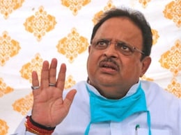 कफ सिरप से मौतों का मामला, पूर्व चिकित्सा मंत्री रघु शर्मा बोले- मुफ्त दवा के नाम पर जहरीली सिरप बेच रही सरकार  कफ सिरप से मौतों का मामला, पूर्व चिकित्सा मंत्री रघु शर्मा बोले- मुफ्त दवा के नाम पर जहरीली सिरप बेच रही सरकार