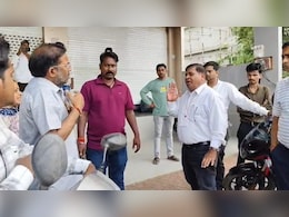 महिला की मौत के बाद स्वास्थ्य विभाग ने निजी अस्पताल को 7 दिन के लिए किया बंद, संचालक ने जान देने की दी धमकी  महिला की मौत के बाद स्वास्थ्य विभाग ने निजी अस्पताल को 7 दिन के लिए किया बंद, संचालक ने जान देने की दी धमकी