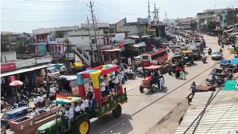 भैरूंदा में अन्नदाता का हल्ला बोल: राहत राशि से वंचित किसानों ने निकाली ट्रैक्टर रैली, मुआवजे की मांग