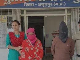 नाती ने पत्नी के साथ मिलकर बुजुर्ग को लगाया 10 लाख का चूना, भरोसा जीतकर ठगा, अब जेल में मनेगी दंपति की दिवाली नाती ने पत्नी के साथ मिलकर बुजुर्ग को लगाया 10 लाख का चूना, भरोसा जीतकर ठगा, अब जेल में मनेगी दंपति की दिवाली