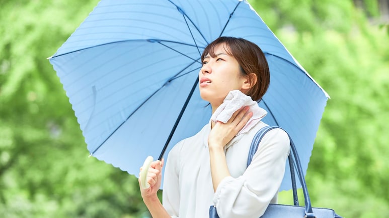 October Health Tips: दिवसा ऊन, रात्री गारवा! ऑक्टोबर हिटमुळे आजार वाढले; कशी घ्याल काळजी? October Health Tips: दिवसा ऊन, रात्री गारवा! ऑक्टोबर हिटमुळे आजार वाढले; कशी घ्याल काळजी?