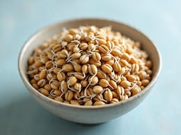 इन 4 लोगों के लिए वरदान से कम नहीं है अंकुरित जौ का सेवन इन 4 लोगों के लिए वरदान से कम नहीं है अंकुरित जौ का सेवन