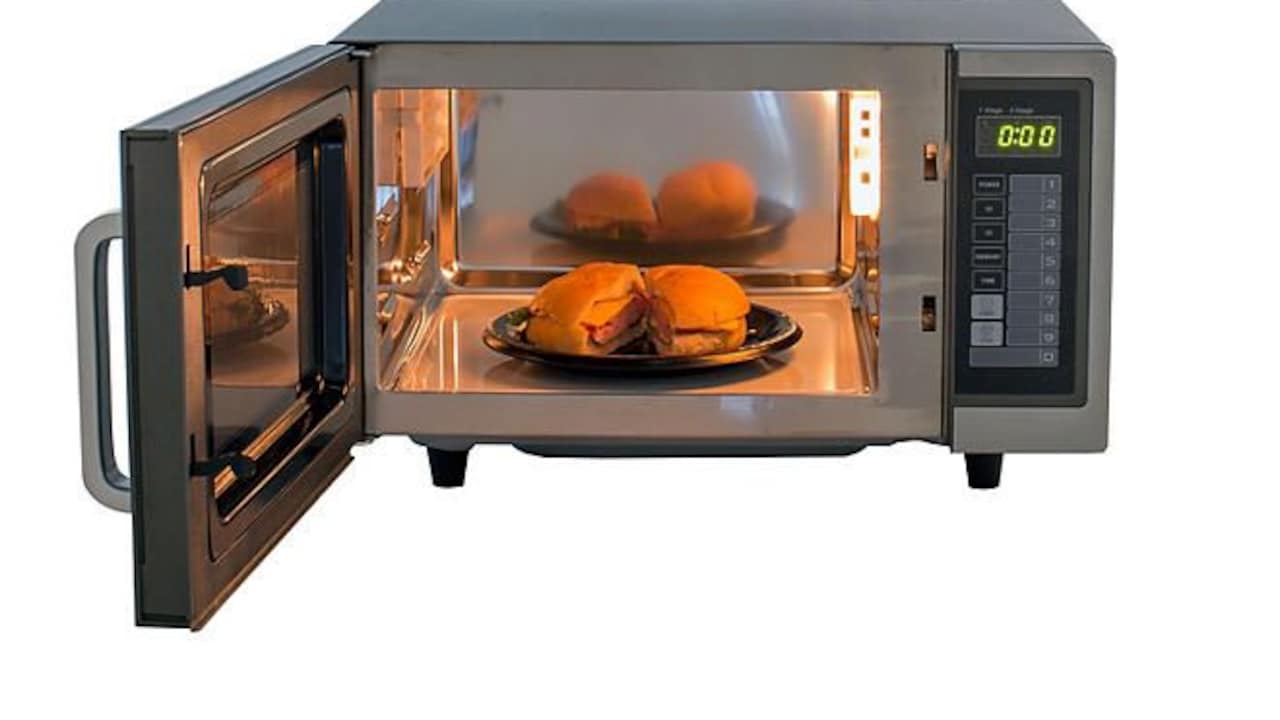 Easy Microwave Recipes and Hacks for Nutritious Everyday Cooking