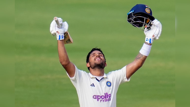 IND vs WI: ध्रुव जुरेल ने करियर के पहले टेस्ट शतक के साथ ही रचा इतिहास, धोनी-फारुख इंजीनियर के क्लब में हुए शामिल