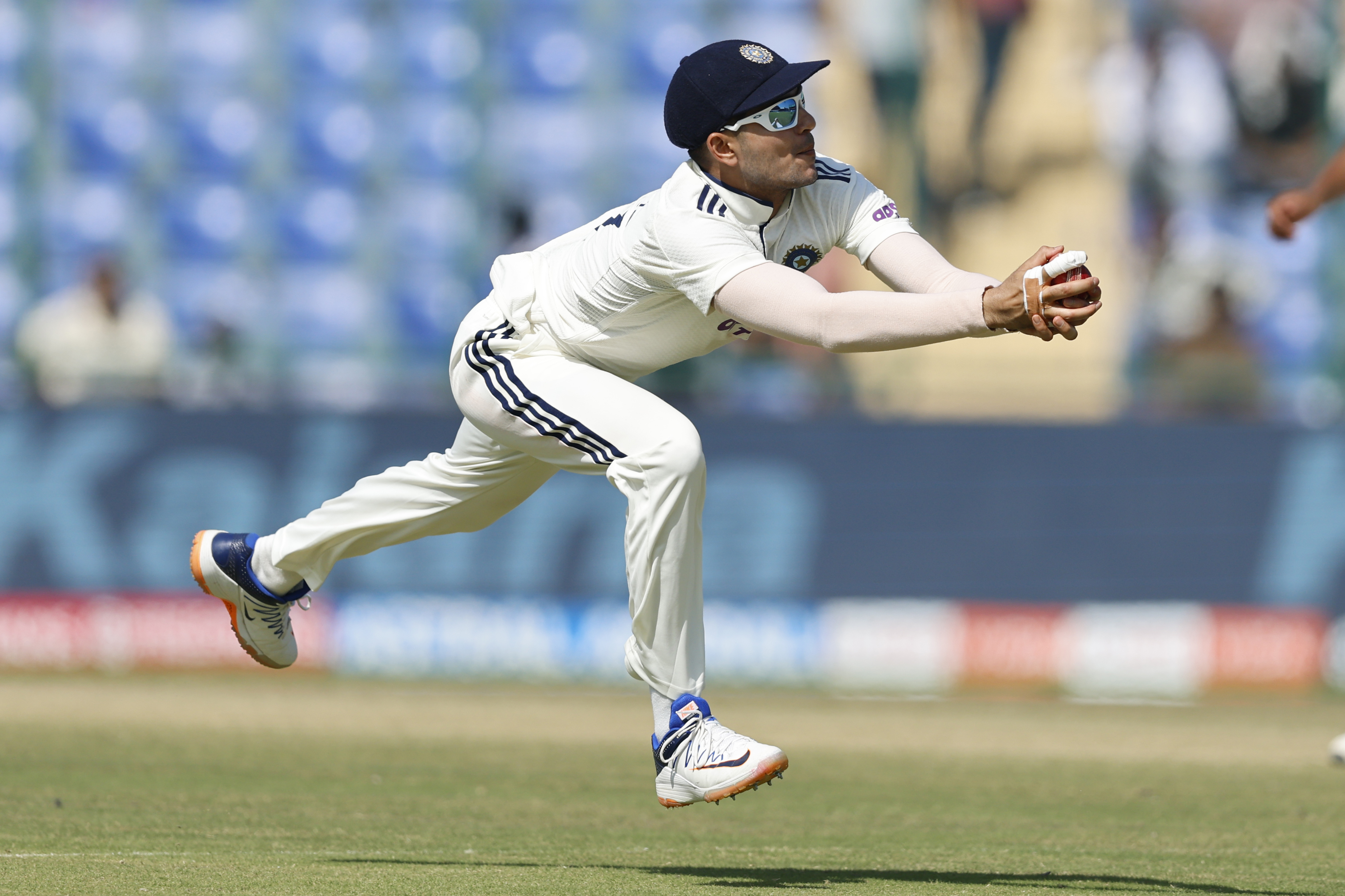 India vs West Indies LIVE Score, 2nd Test Day 3: Shubman Gill Grabs Stunning Catch; Kuldeep Yadav Breaks World Record vs WI