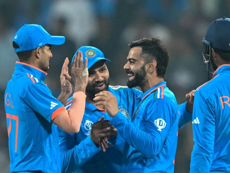 India Star Explains Exactly Why Shubman Gill Needs Virat Kohli, Rohit Sharma