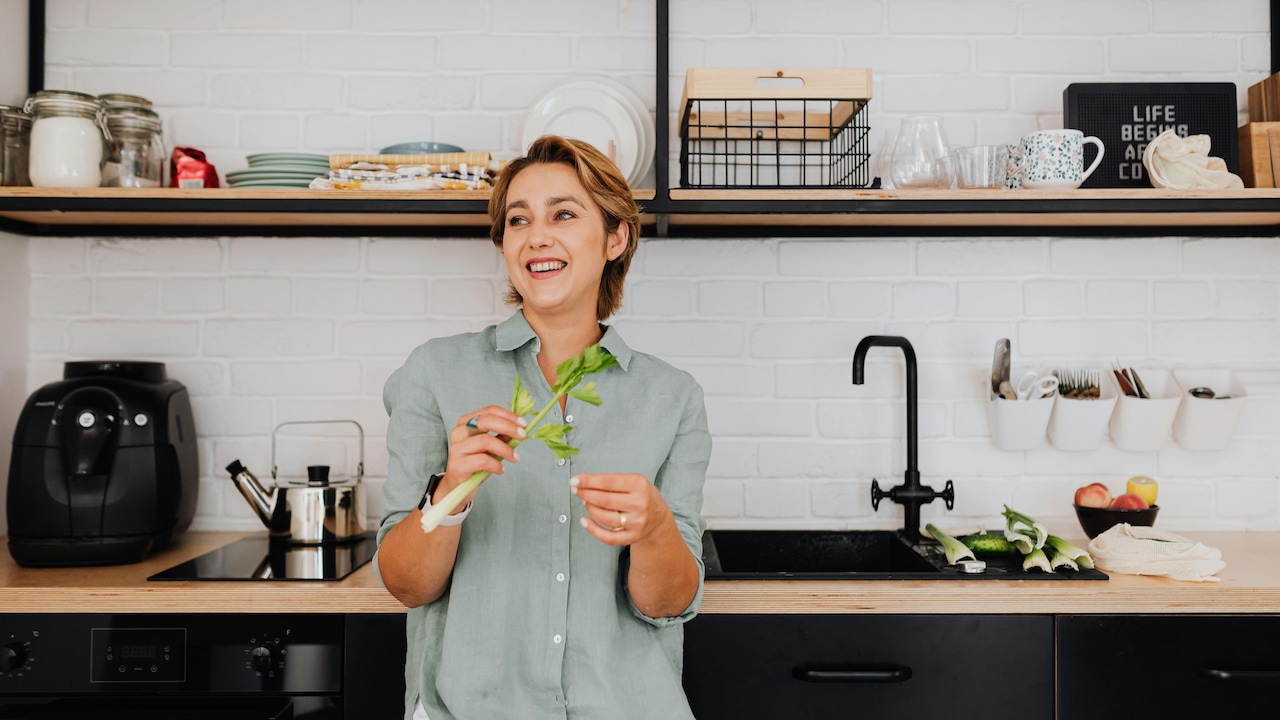 Lazy Persons Guide To Air Fryer Cleaning When You Use It Daily