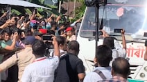 Video: Zubeen Garg's Fans Throw Stones As Accused Moved To Another Prison