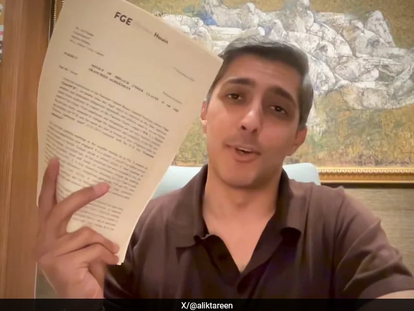 PSL Franchise Multan Sultans Owner Tears PCB Legal Notice On Camera, Triggers Controversy