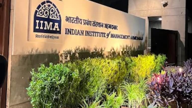 CAT 2025: Check List Of Courses Offered By Different IIMs Through Common Admission Test