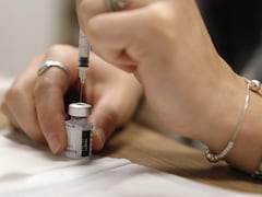 COVID-19 Vaccines May Help Some Cancer Patients Fight Tumours