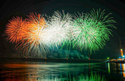 Diwali LIVE: भव्य, दिव्य और अलौकिक.. 56 घाट, 26 लाख से ज्यादा दीपक, अयोध्या दीपोत्सव में बना वर्ल्ड रिकॉर्ड