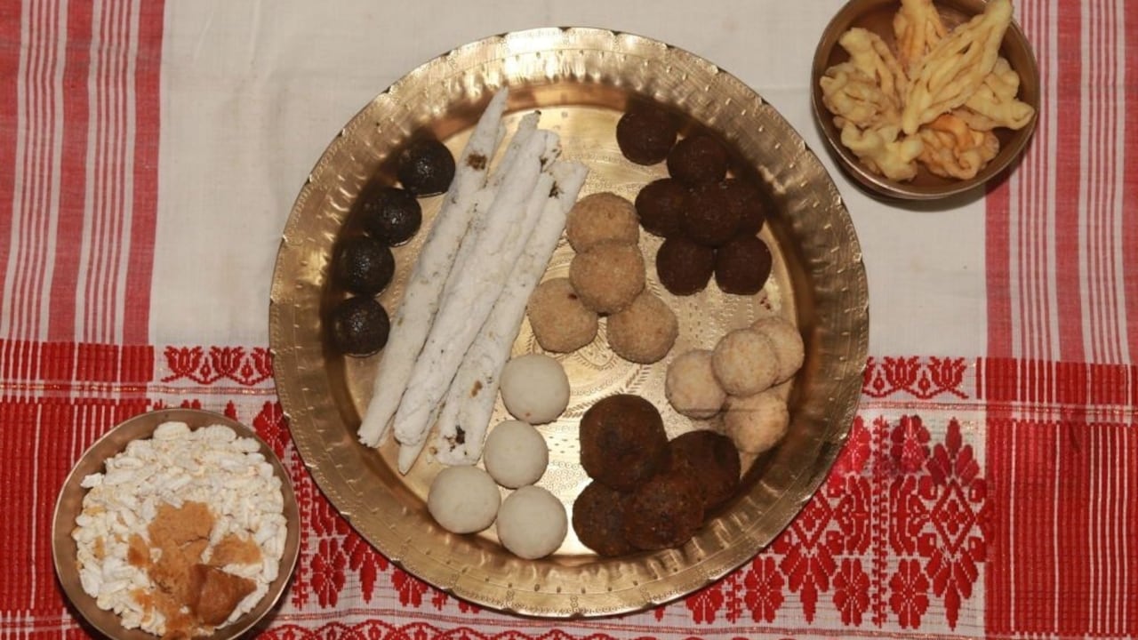 Why are these ingredients essential for authentic Kati Bihu 2025 pitha?