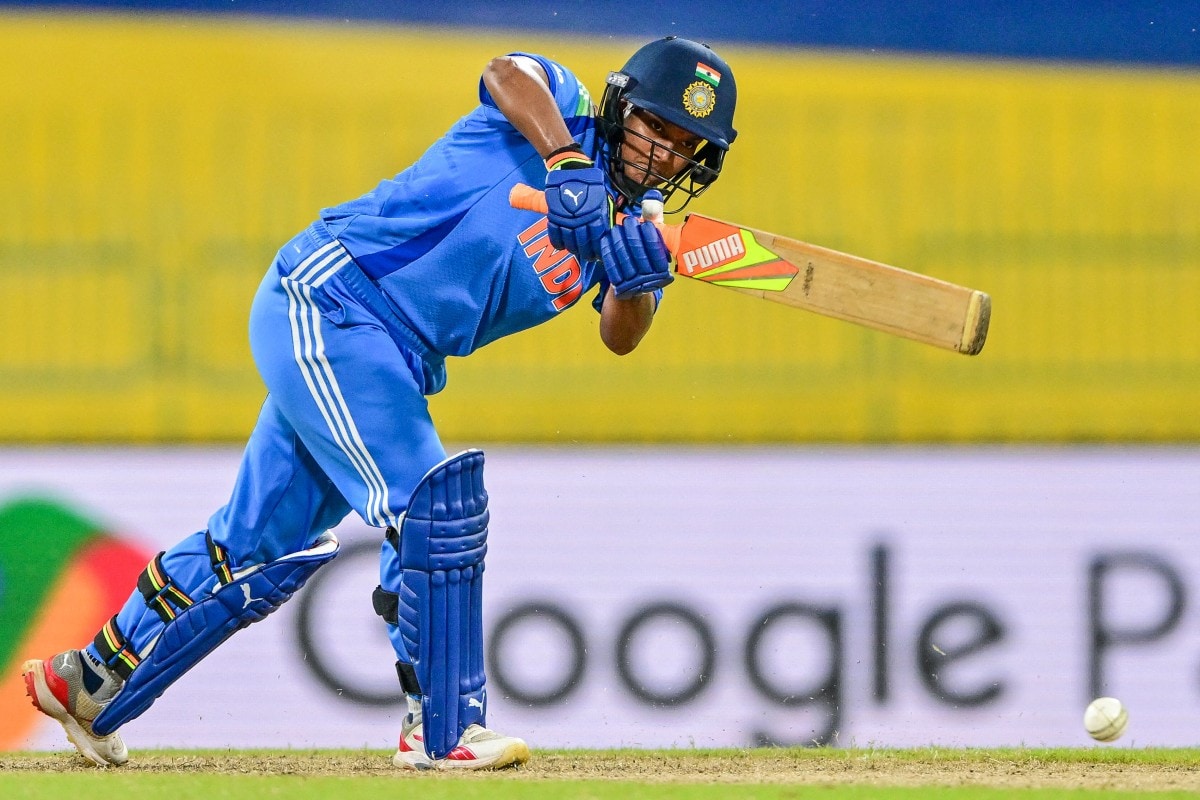 Women's World Cup Final: India Set South Africa 299-Run Target