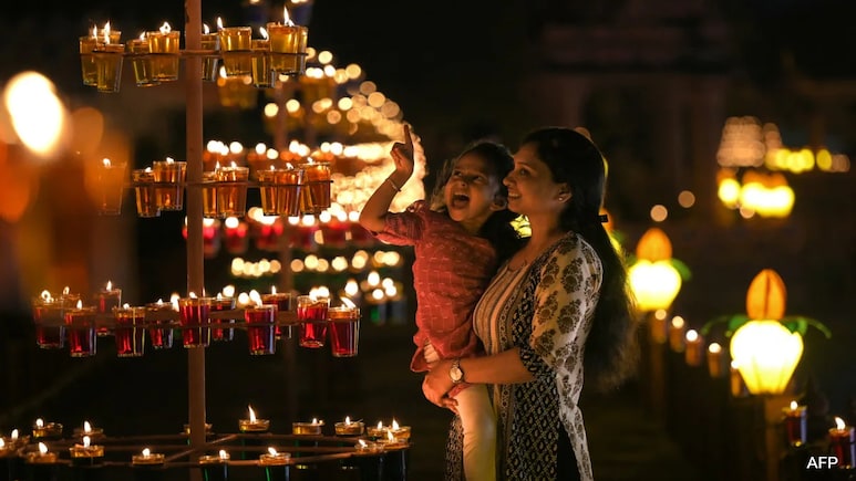 Crackers, Diyas And Sweets: How India Celebrated Diwali 2025 Crackers, Diyas And Sweets: How India Celebrated Diwali 2025
