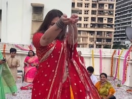 सलमान खान की ऑनस्क्रीन बहन ने घर की छत पर मनाया छठ पर्व, लाल साड़ी में सजधज कर सूर्य चढ़ाया जल सलमान खान की ऑनस्क्रीन बहन ने घर की छत पर मनाया छठ पर्व, लाल साड़ी में सजधज कर सूर्य चढ़ाया जल