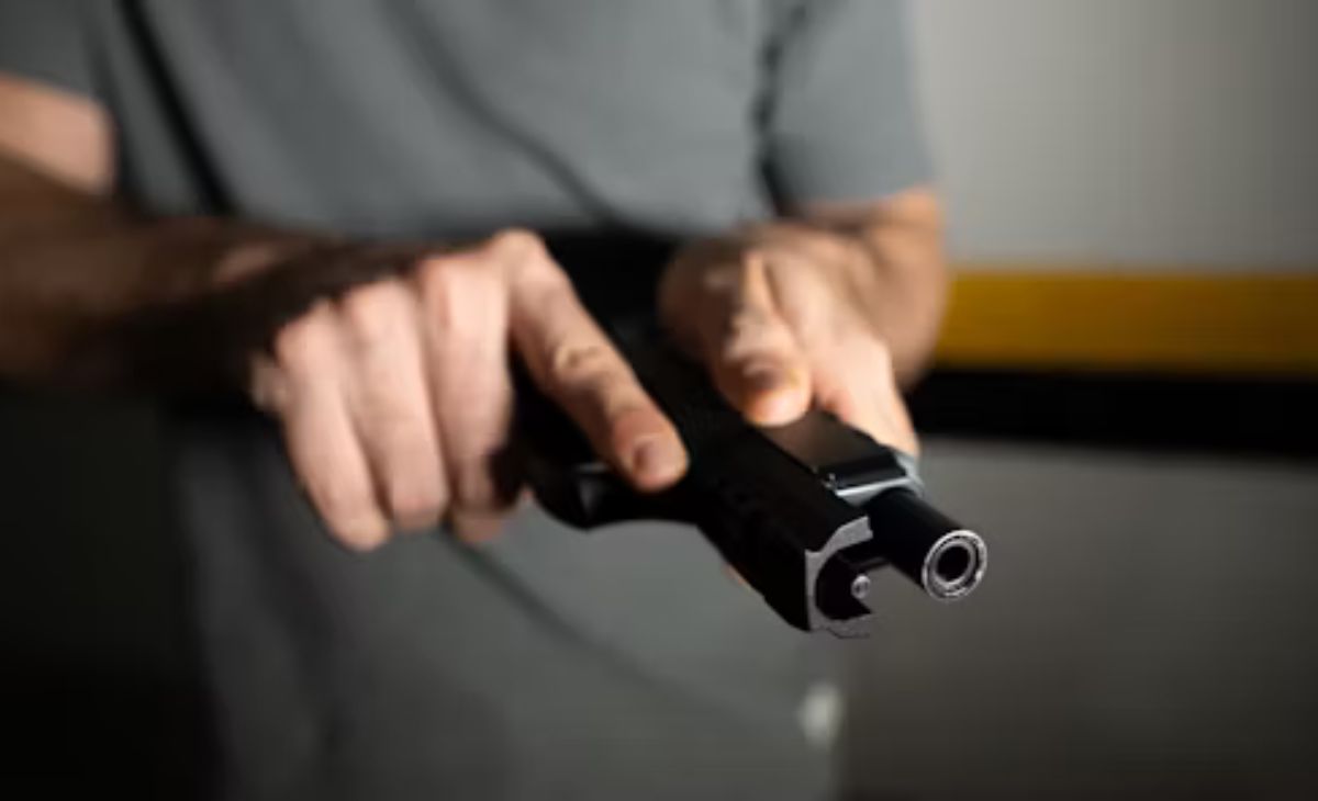 US Supreme Court To Consider If Regular Marijuana Users Can Own Guns Tjegj974 Gun 625x300 20 October 25 