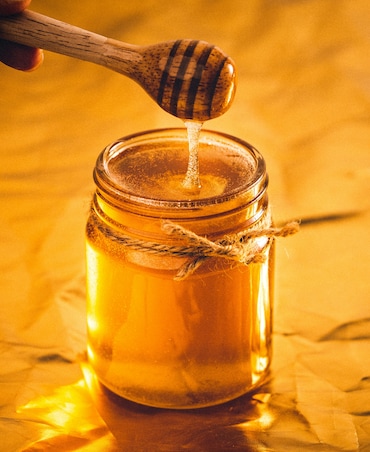 Health Benefits Of Drinking Honey And Warm Water