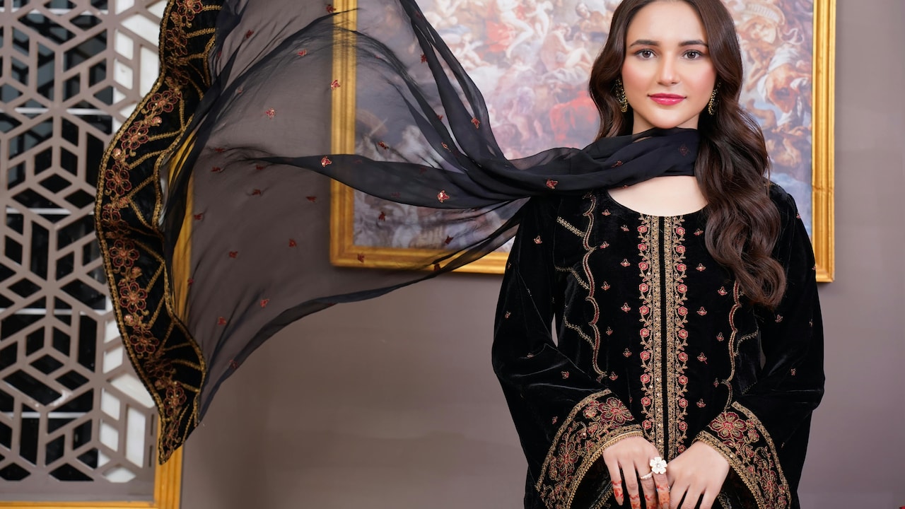 How To Pick Dupattas That Do Not Slip Off During Festive Events How To Pick Dupattas That Do Not Slip Off During Festive Events