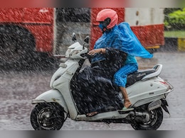 तेलंगाना में मोंथा तूफान का प्रकोप, कुरनूल में राजमार्ग बहा, हनुमाकोंडा में जलभराव तेलंगाना में मोंथा तूफान का प्रकोप, कुरनूल में राजमार्ग बहा, हनुमाकोंडा में जलभराव