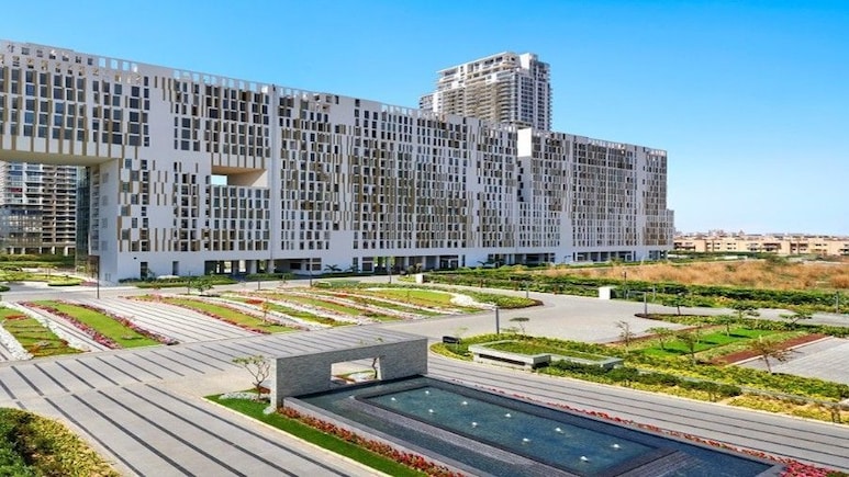 Businessman Based In Delhi-NCR Buys 4 Flats In DLF's 'The Dahlias' Worth Rs 380 Crore Businessman Based In Delhi-NCR Buys 4 Flats In DLF's 'The Dahlias' Worth Rs 380 Crore