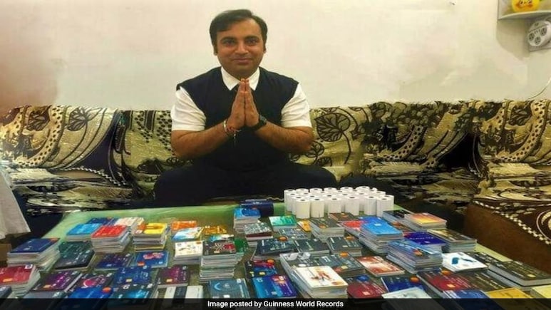 This Indian Man Holds Guinness World Record For Owning 1,638 Credit Cards This Indian Man Holds Guinness World Record For Owning 1,638 Credit Cards