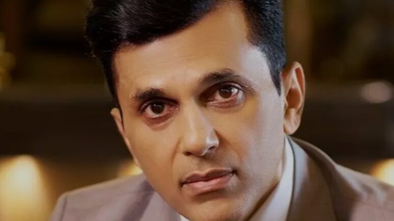 अमिताभ बच्चन की त्रिशूल देख आ गया मुंबई, शुरू किया बिजनेस, आज बिग बी से अमीर है ये आदमी, 8600 करोड़ है नेटवर्थ