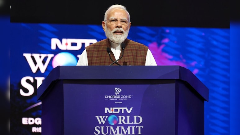 गरिबी हटवणार बोलले, पण...; NDTV समिटमध्ये PM मोदींचा काँग्रेसला '25 कोटी'चा सवाल, BSNL वरूनही सुनावलं