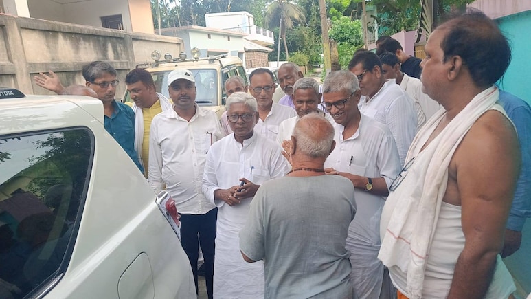 बिहार चुनावः JDU के गढ़ निर्मली में अनिरुद्ध फिर मैदान में, जानिए इस बार कैसी होगी टक्कर बिहार चुनावः JDU के गढ़ निर्मली में अनिरुद्ध फिर मैदान में, जानिए इस बार कैसी होगी टक्कर