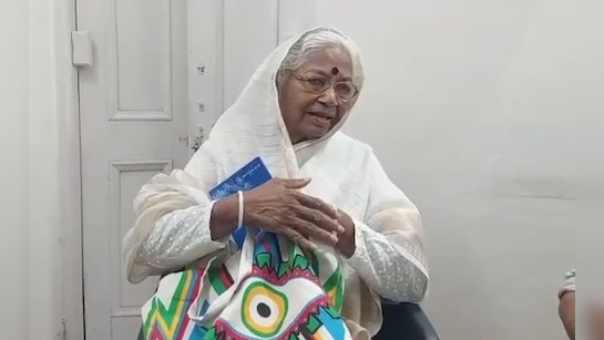 मैं RSS के कार्यक्रम में शामिल नहीं होऊंगी... CJI गवई की मां ने लिखा खुला खत | CJI BR Gavai mother will not attend the RSS event writes an open letter