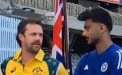 Axar's Priceless Reaction As Aus Star Makes Big Prediction On Kohli, Rohit
