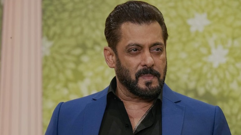 सलमान खान के एक्स जीजा के साथ फिल्म कर रहे सैफ अली खान, पहली बार पर्दे पर ये दो हीरो दिखेंगे साथ सलमान खान के एक्स जीजा के साथ फिल्म कर रहे सैफ अली खान, पहली बार पर्दे पर ये दो हीरो दिखेंगे साथ