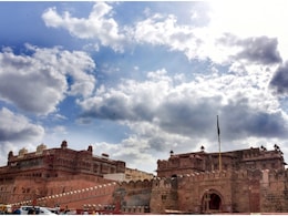 Rajasthan Weather Today: राजस्थान में अगले दो हफ्ते तक 'ड्राई स्पेल', पर तापमान में बड़ा ट्विस्ट! पढ़ें IMD का नया अलर्ट Rajasthan Weather Today: राजस्थान में अगले दो हफ्ते तक 'ड्राई स्पेल', पर तापमान में बड़ा ट्विस्ट! पढ़ें IMD का नया अलर्ट