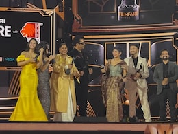 Filmfare Awards 2025 full winners list: 13 अवॉर्ड्स से इस फिल्म ने बनाया नया रिकॉर्ड Filmfare Awards 2025 full winners list: 13 अवॉर्ड्स से इस फिल्म ने बनाया नया रिकॉर्ड