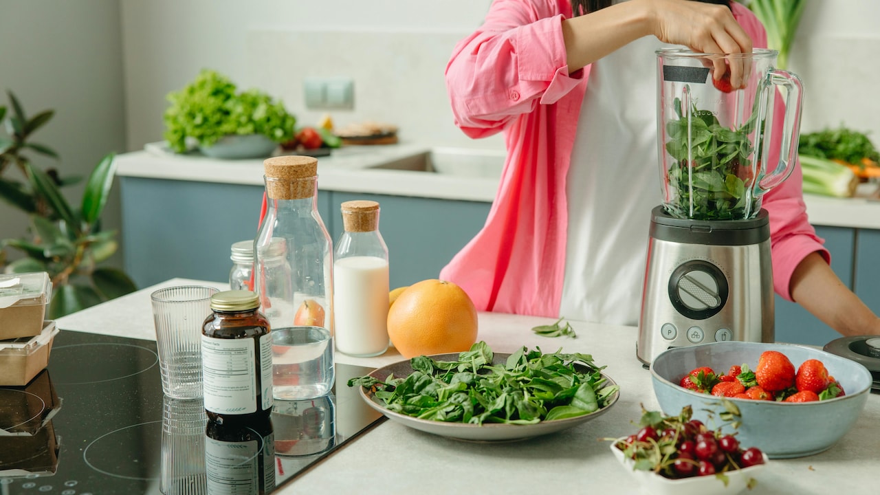 Explore these essential tips about your mixer grinder blades