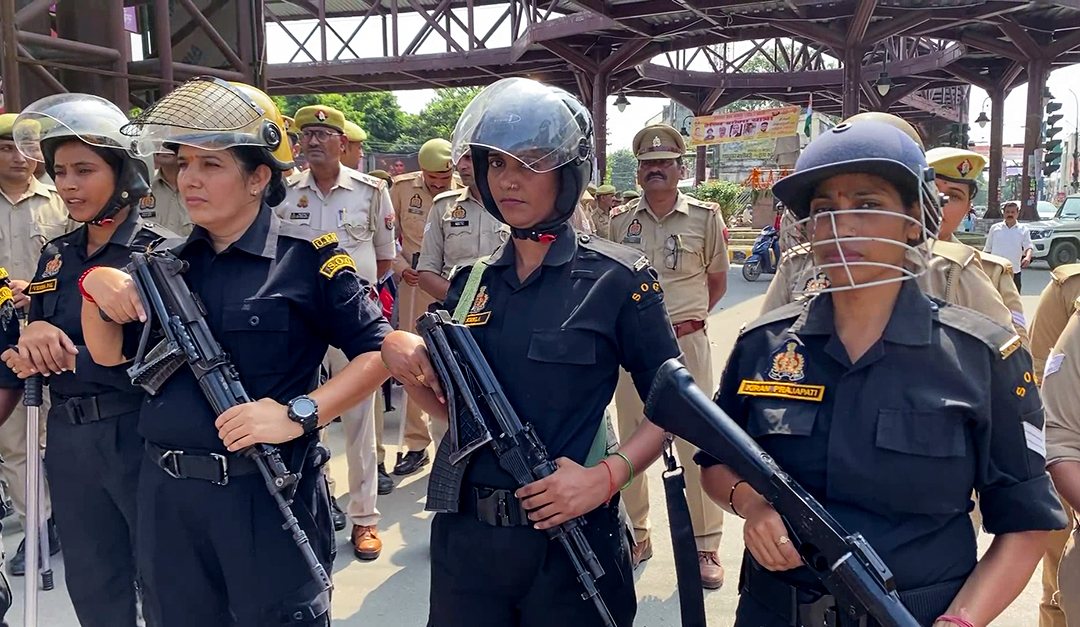 इंटरनेट बंद, चप्पे-चप्पे पर पुलिस... जुमे की नमाज को लेकर बरेली में हाई अलर्ट, जानें 10 बड़े अपडेट 