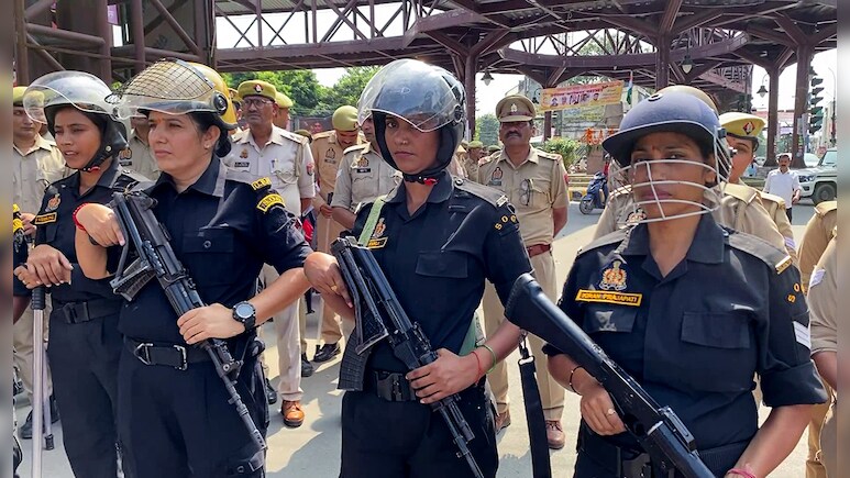 इंटरनेट बंद, चप्पे-चप्पे पर पुलिस... जुमे की नमाज को लेकर बरेली में हाई अलर्ट, जानें 10 बड़े अपडेट&nbsp;