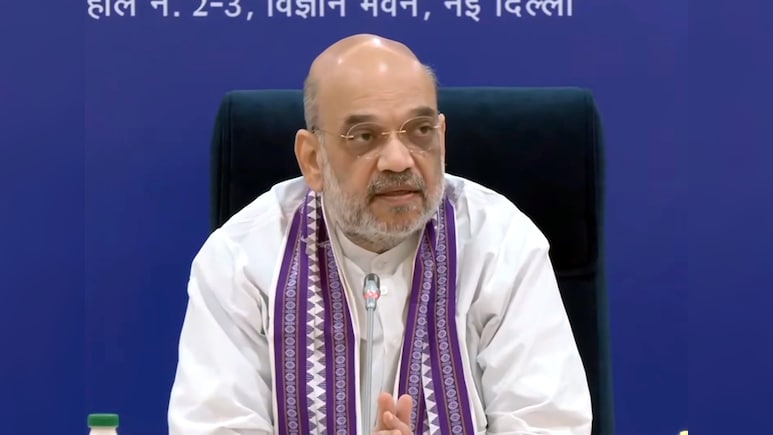 मछुआरों को मिलेगी ताक़त: अमित शाह मझगांव डॉक से डीप-सी फिशिंग वेसल्स का उद्घाटन करेंगे मछुआरों को मिलेगी ताक़त: अमित शाह मझगांव डॉक से डीप-सी फिशिंग वेसल्स का उद्घाटन करेंगे