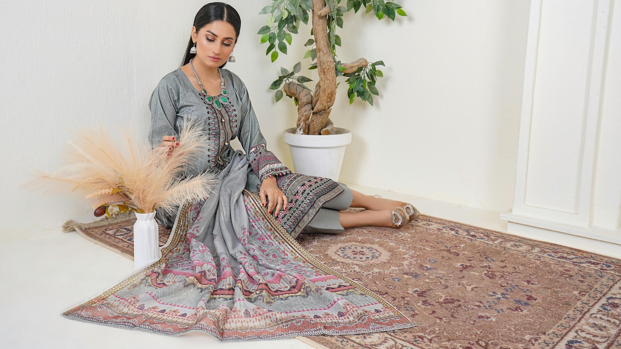 Why Pastel Outfits Are Trending Over Reds This Diwali