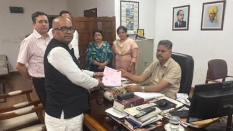 अजब-गजब पंजाब! 10 विधायकों के फर्जी साइन कर राज्यसभा के लिए कर दिया नॉमिनेशन, फिर शुरू हुआ ड्रामा