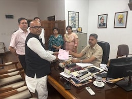 अजब-गजब पंजाब! 10 विधायकों के फर्जी साइन कर राज्यसभा के लिए कर दिया नॉमिनेशन, फिर शुरू हुआ ड्रामा अजब-गजब पंजाब! 10 विधायकों के फर्जी साइन कर राज्यसभा के लिए कर दिया नॉमिनेशन, फिर शुरू हुआ ड्रामा