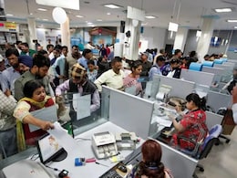 Bank Holidays In December 2025: Banks To Remain Shut For 13 Days Across States, Full List