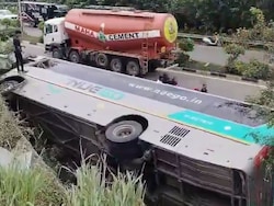 20 Injured As Bus Overturns In Telangana, Day After Kurnool Accident