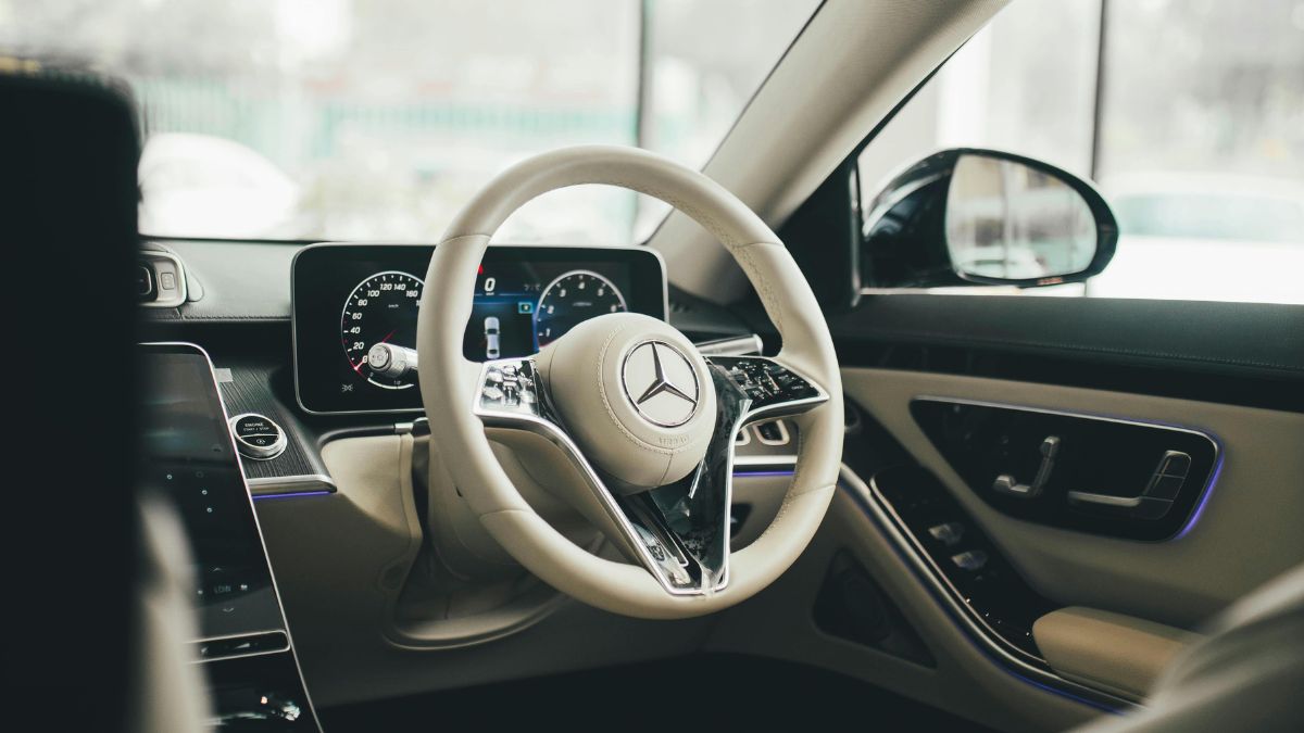 Indians Bought A Mercedes-Benz Car Worth Rs 1 Crore Every 6 Minutes This Navratri