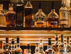 Liquor Shops To Shut By 8 PM In Delhi Over Weekend Amid CJP Protest